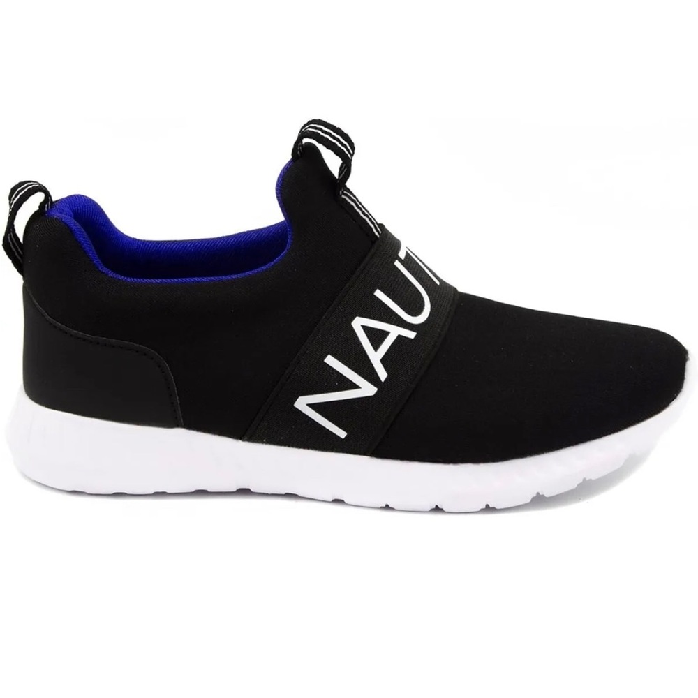 New with box. NAUTICA BOYS ATHLETIC KB0286 SIZE- 3 BLACK  100% AUTHENTIC